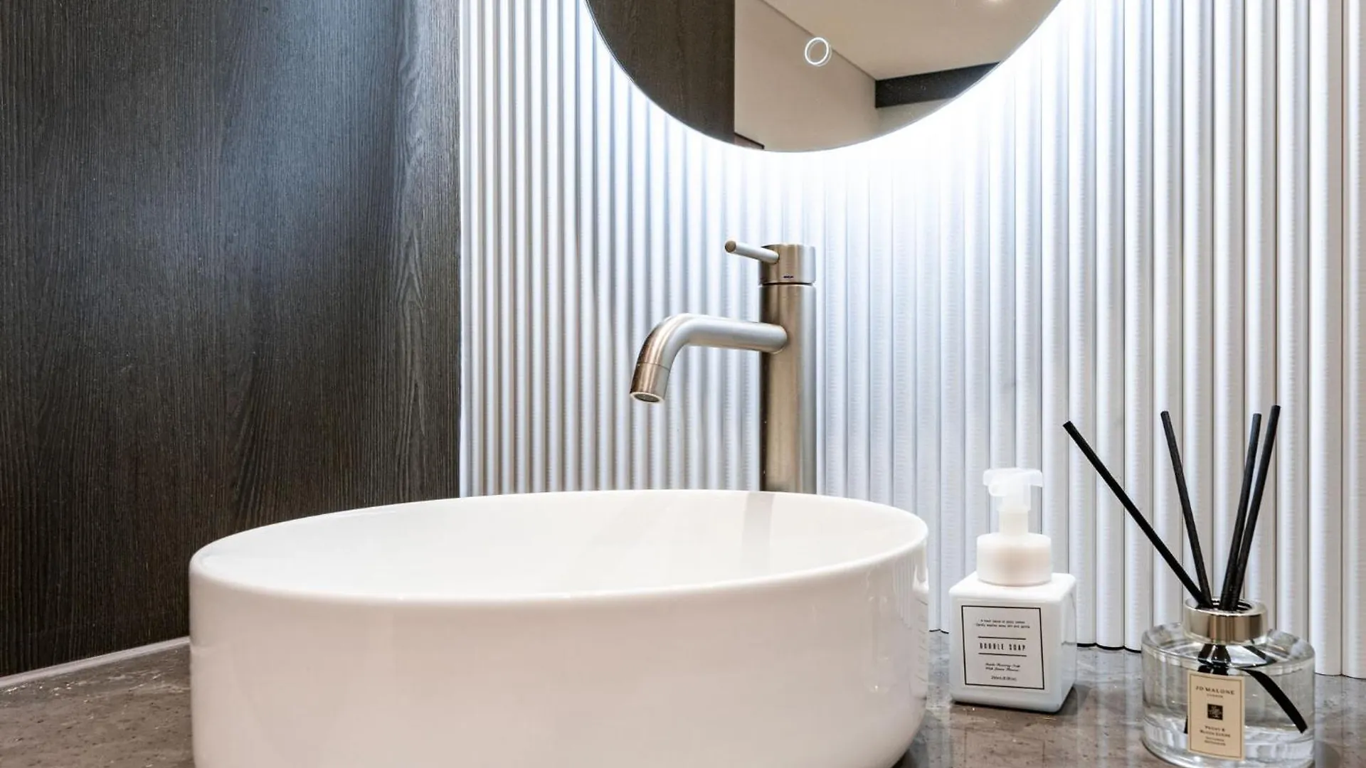 Waba Classic Gwanganri Busan 2*,  Zuid-Korea